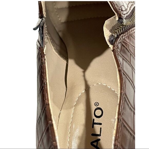 Rialto Faux Crocodile Closed Toe Heels - Picture 8 of 11